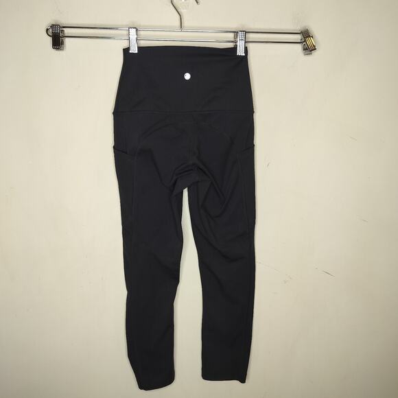 Yogalicious Lux Black Cropped Pockets Leggings - Picture 6 of 9